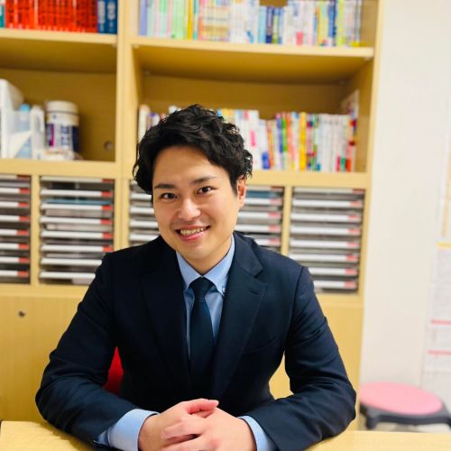 武田塾用賀校の校舎長画像